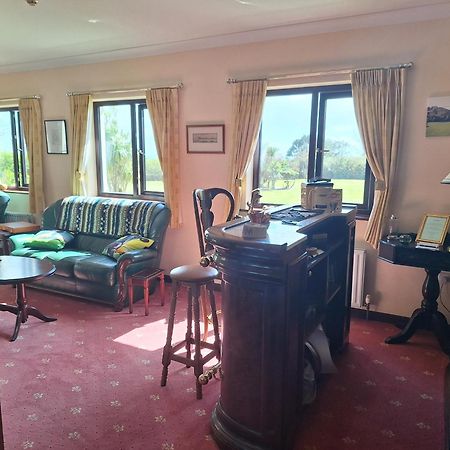 Corthna Lodge Schull Eksteriør bilde