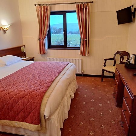 Corthna Lodge Schull Eksteriør bilde